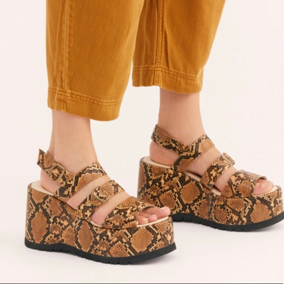 Free People Shoes - New Free People 4” platform snake print sandals 9